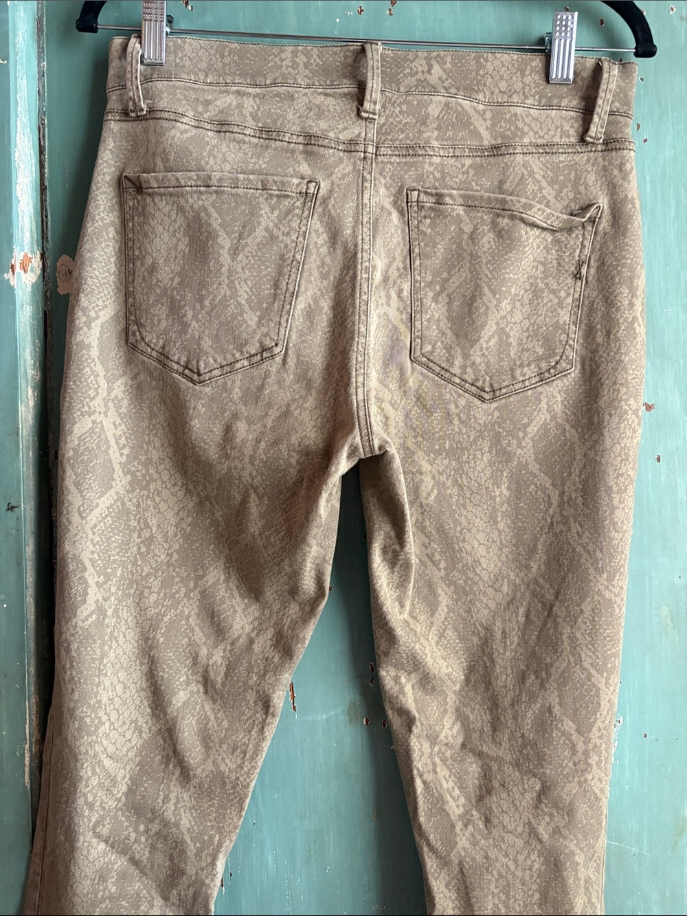 Express Skinny Pants in Olive Snake-Print - Picture 5 of 5